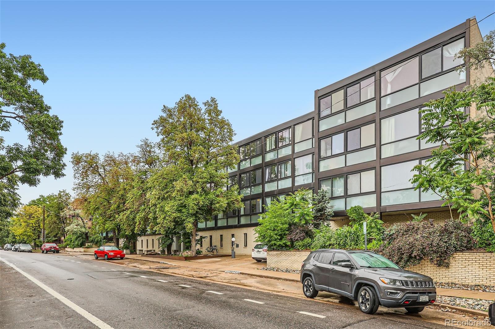 1050 N Corona St #105, Denver, CO 80218