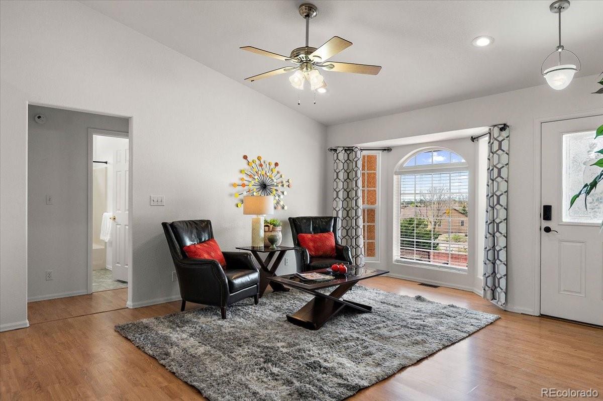 464 W Ventura Dr, Pueblo, CO 81007