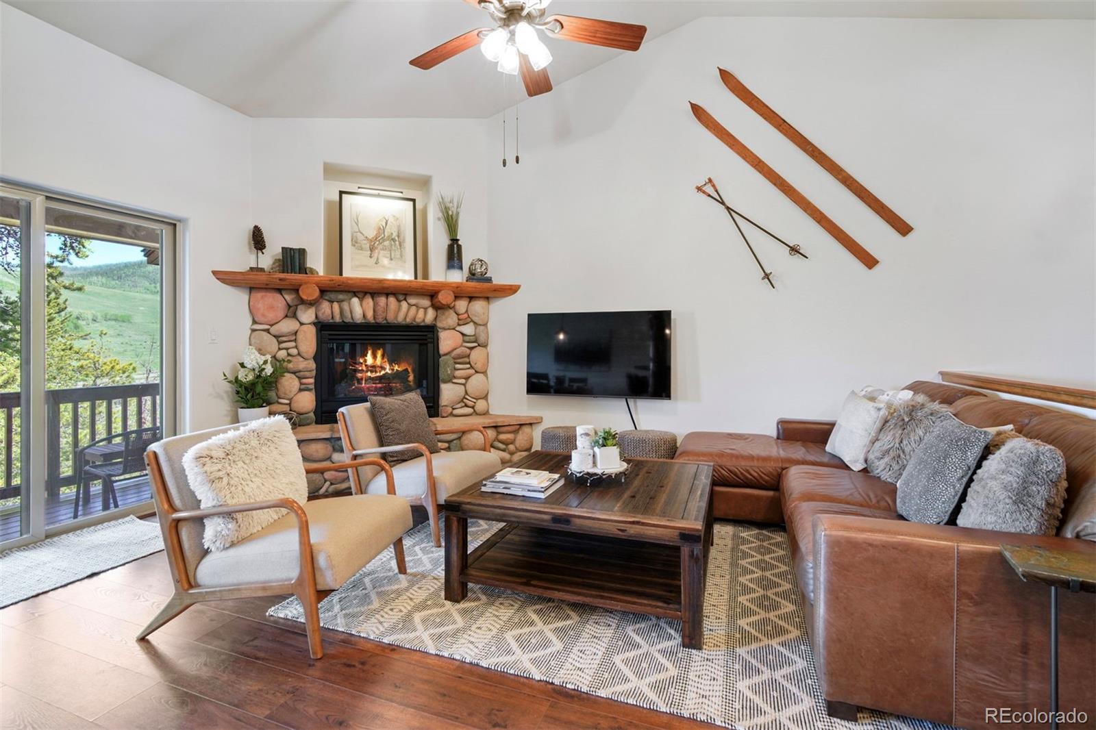 113 Lookout Ridge Dr, Dillon, CO 80435