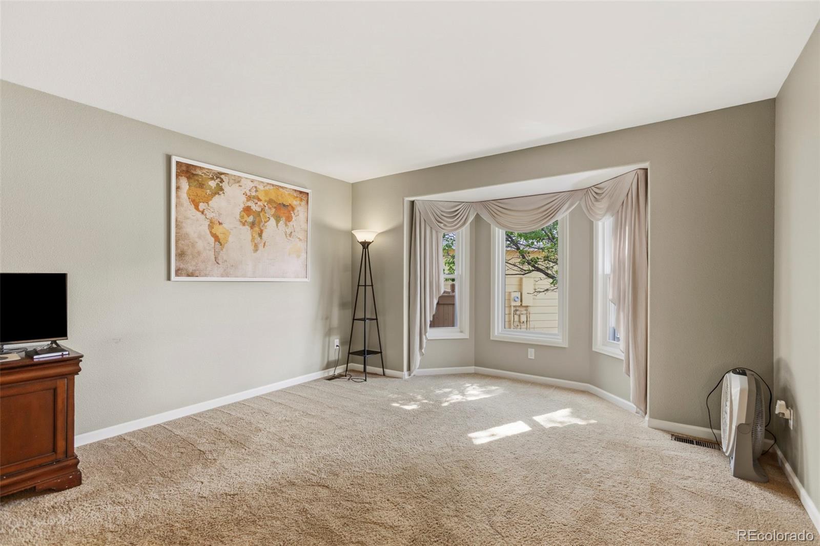 5606 S Helena Ct, Centennial, CO 80015
