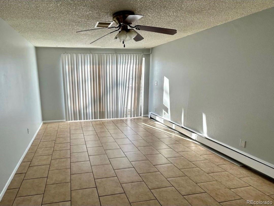 561 Geneva St #200, Aurora, CO 80010