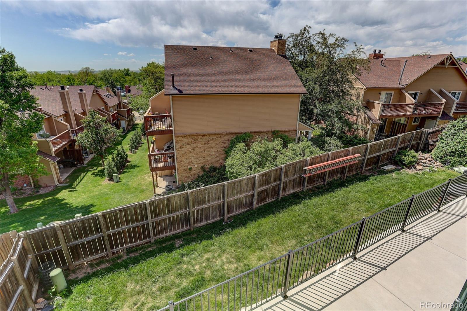 392 Eisenhower Dr, Louisville, CO 80027