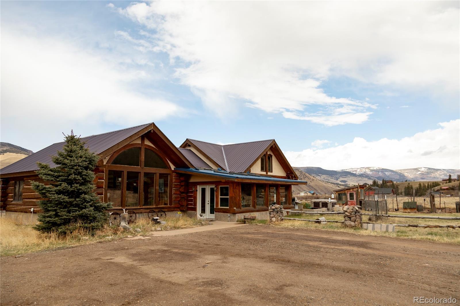 108 Forest Rd #552, Creede, CO 81130