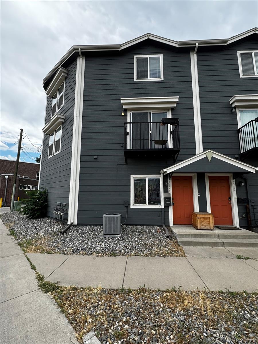 750 32nd St, Denver, CO 80205