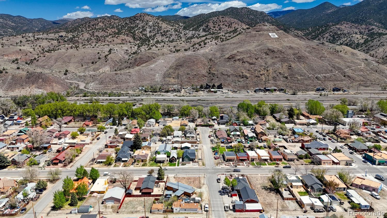 110 J St, Salida, CO 81201