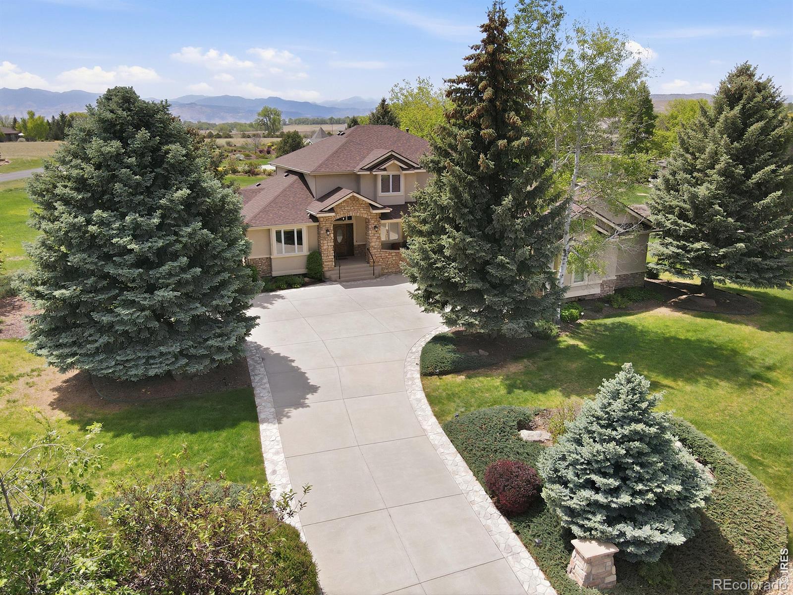 8903 Prairie Knoll Dr, Longmont, CO 80503