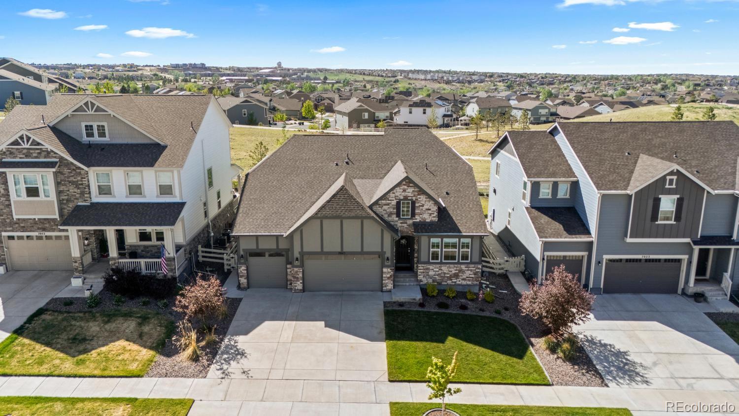 7043 S Uriah St, Aurora, CO 80016