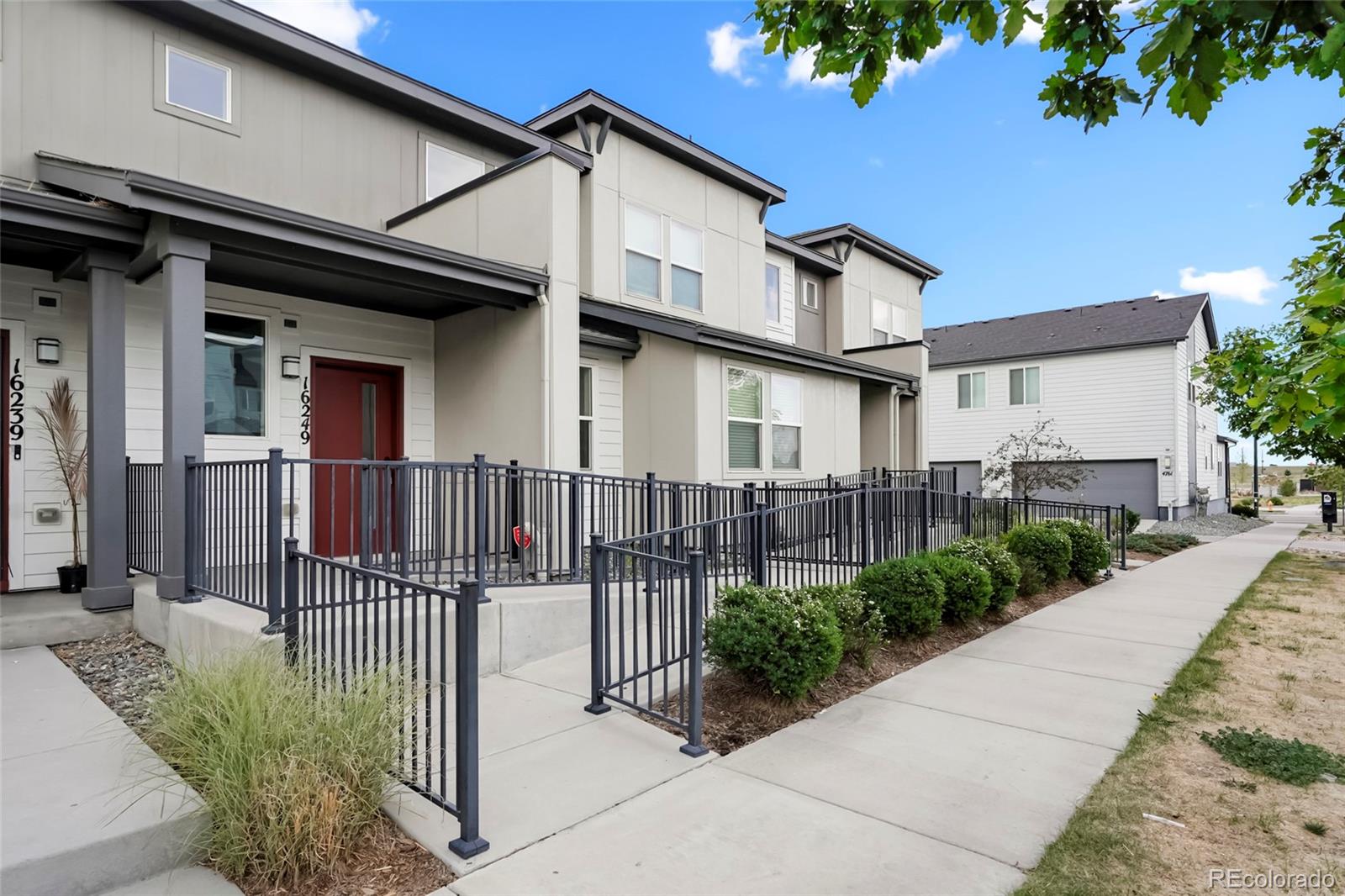 16249 E Elk Dr, Denver, CO 80239
