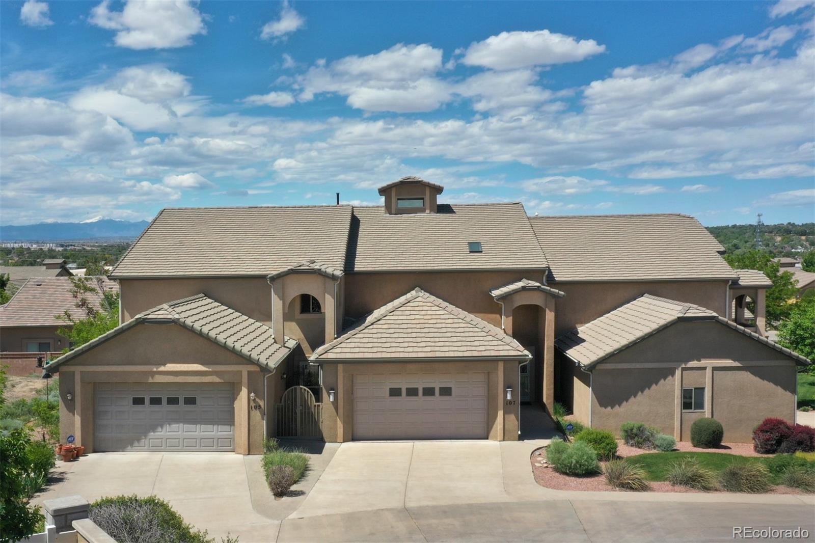 105 Aberdeen Bluff, Pueblo, CO 81004