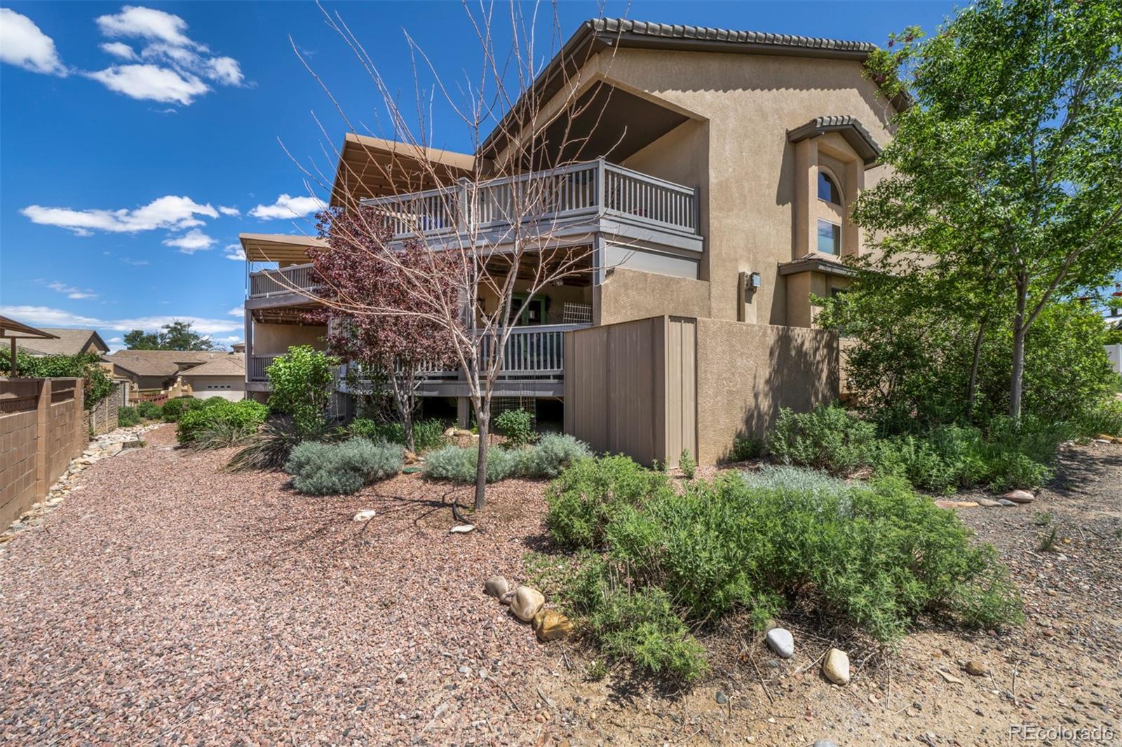 105 Aberdeen Bluff, Pueblo, CO 81004