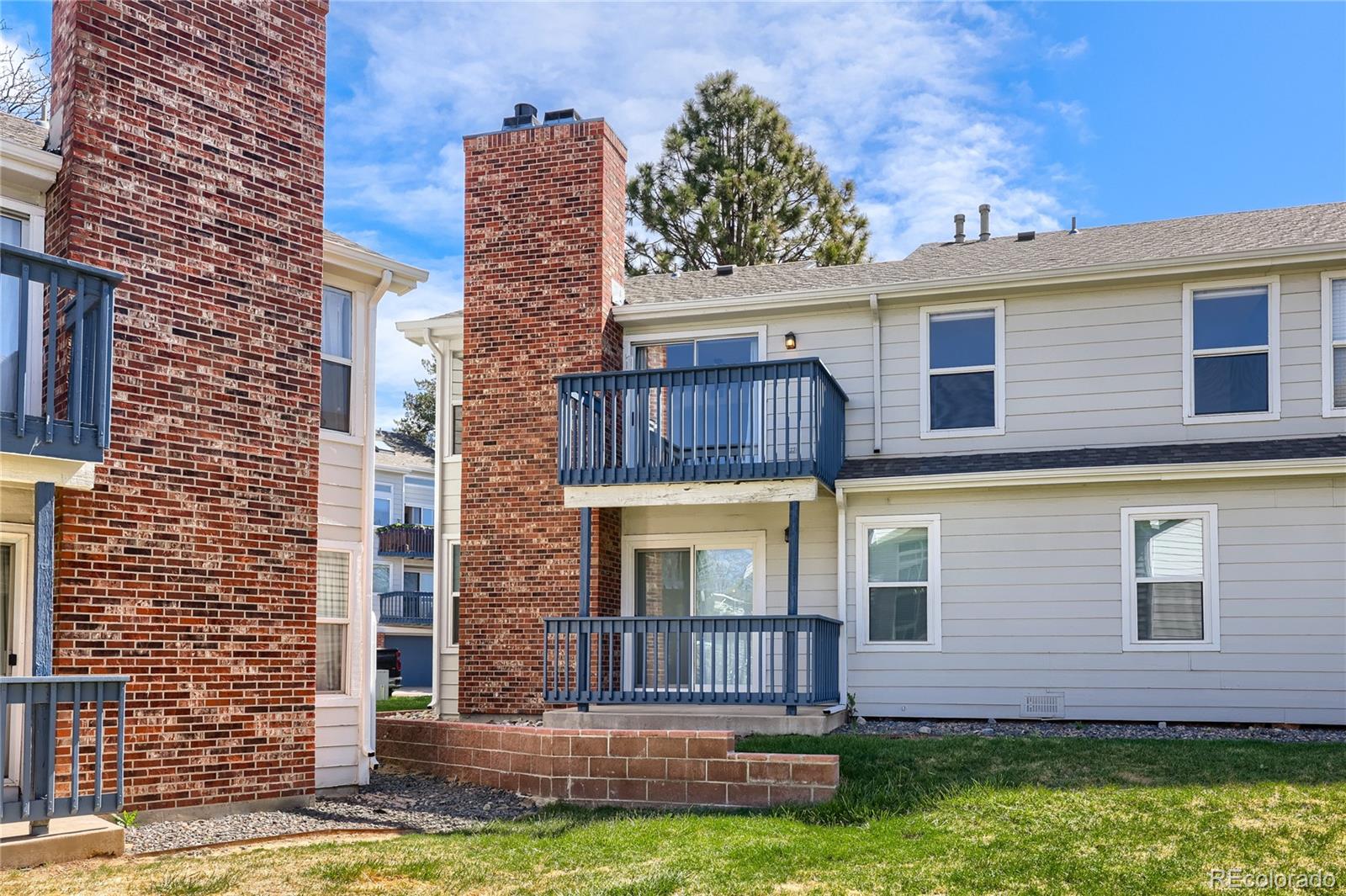1302 S Cathay Ct #202, Aurora, CO 80017