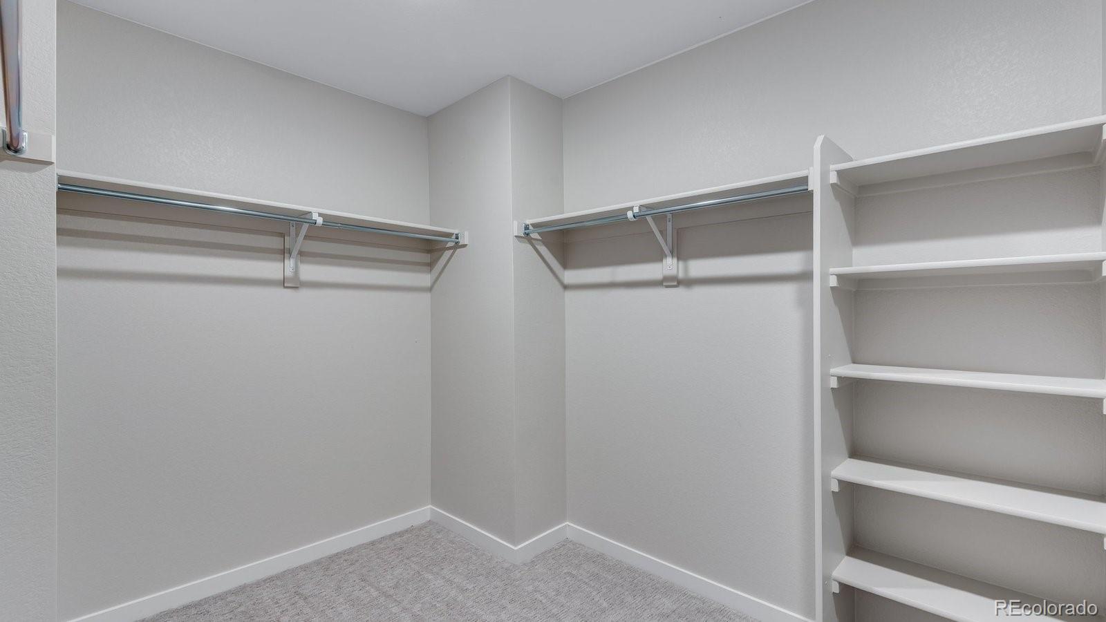 22624 E 6th Pl, Aurora, CO 80018