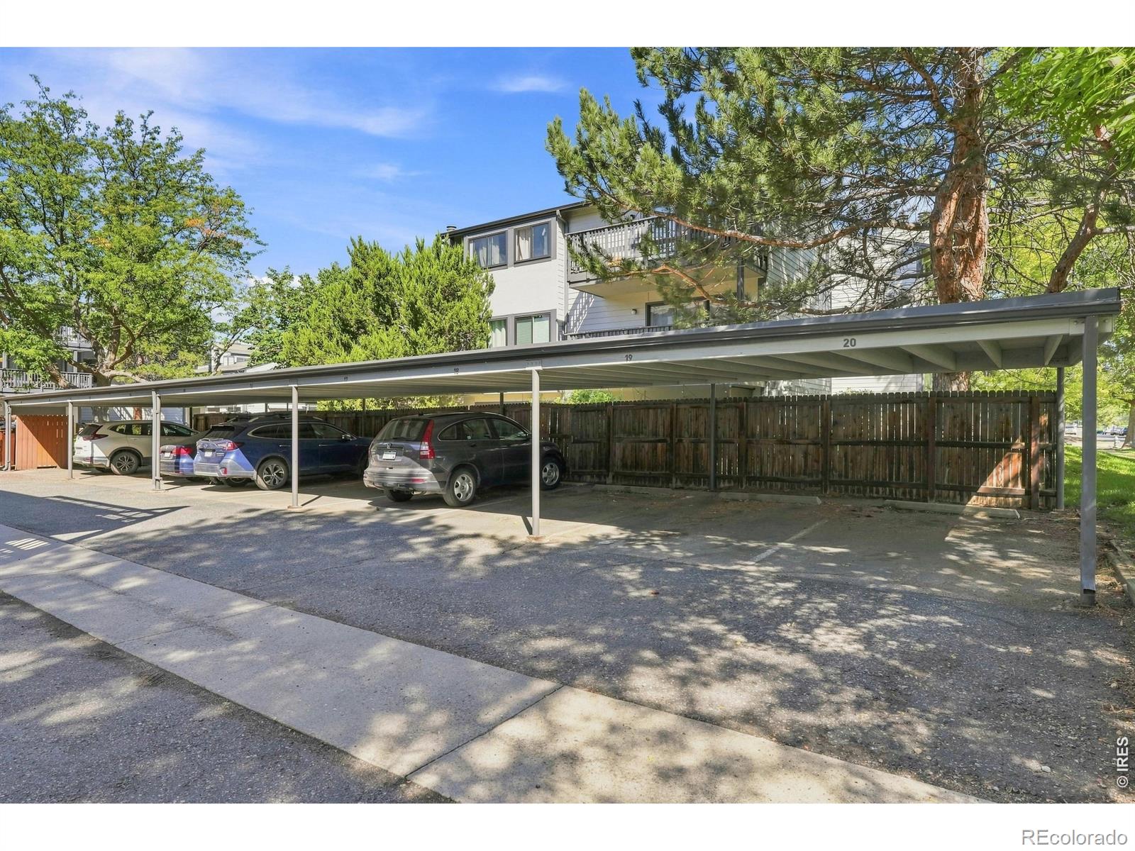 3275 34th St #77, Boulder, CO 80301
