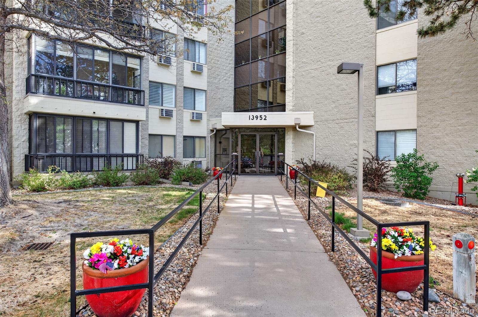 13952 E Marina Dr #103, Aurora, CO 80014