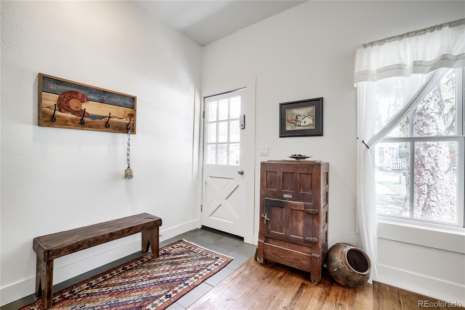 407 7th St, Georgetown, CO 80444