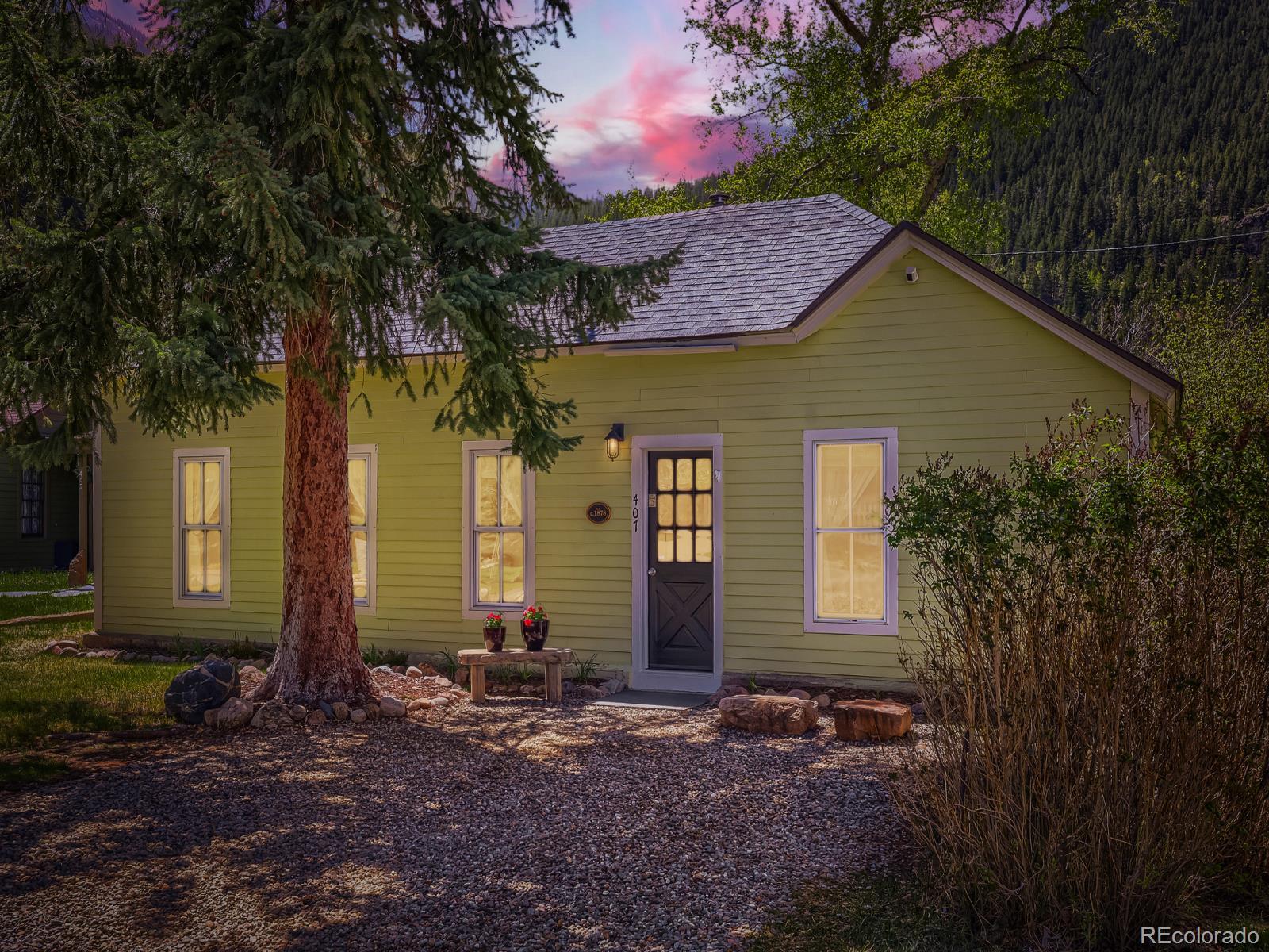 407 7th St, Georgetown, CO 80444