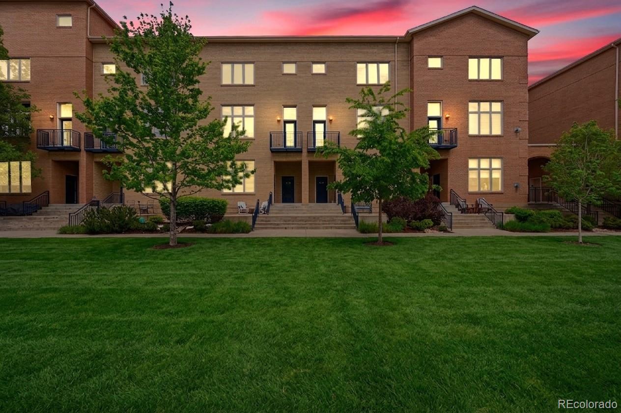 220 Roslyn St #706, Denver, CO 80230