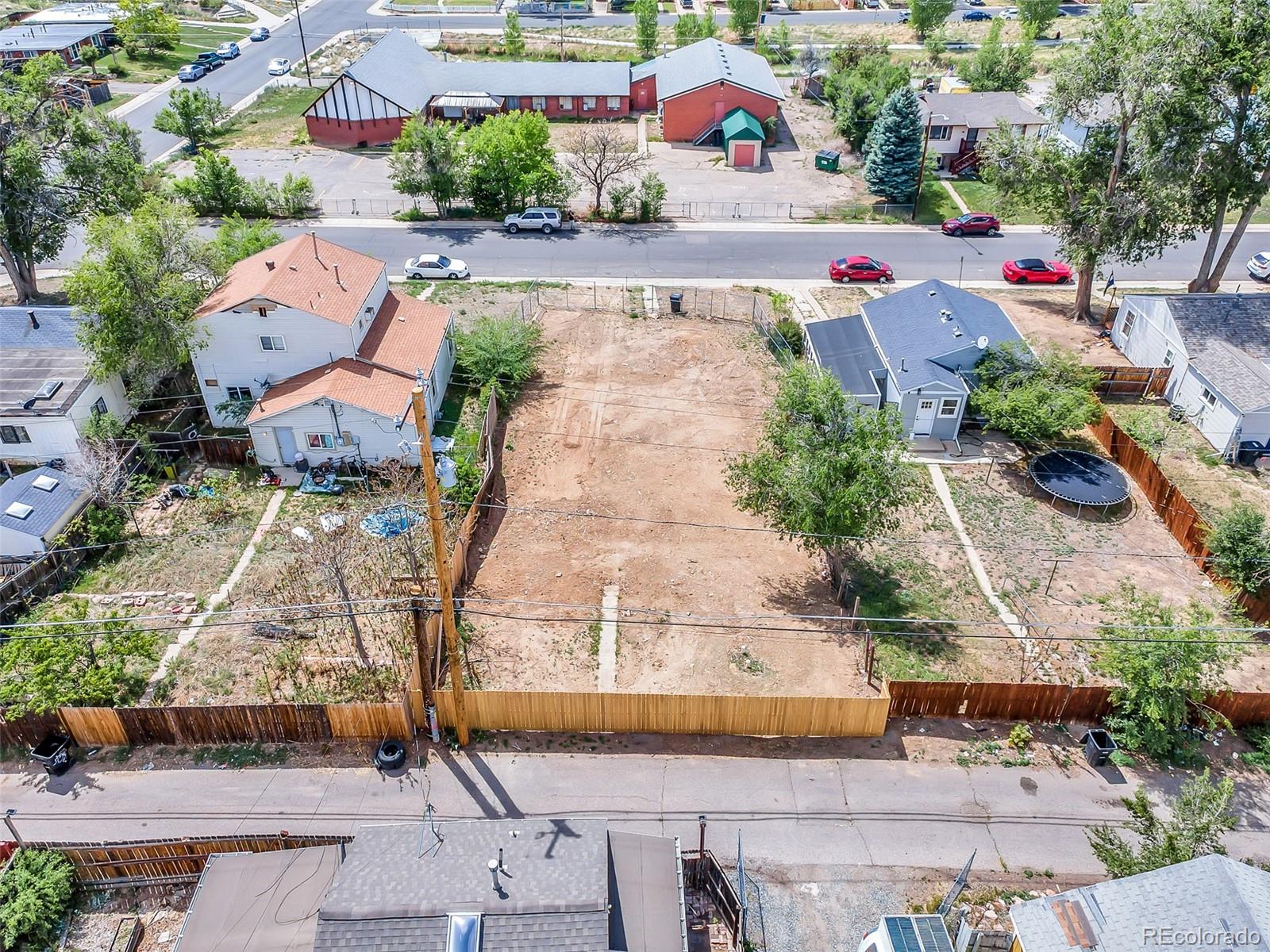 1160 Xenia St, Denver, CO 80220
