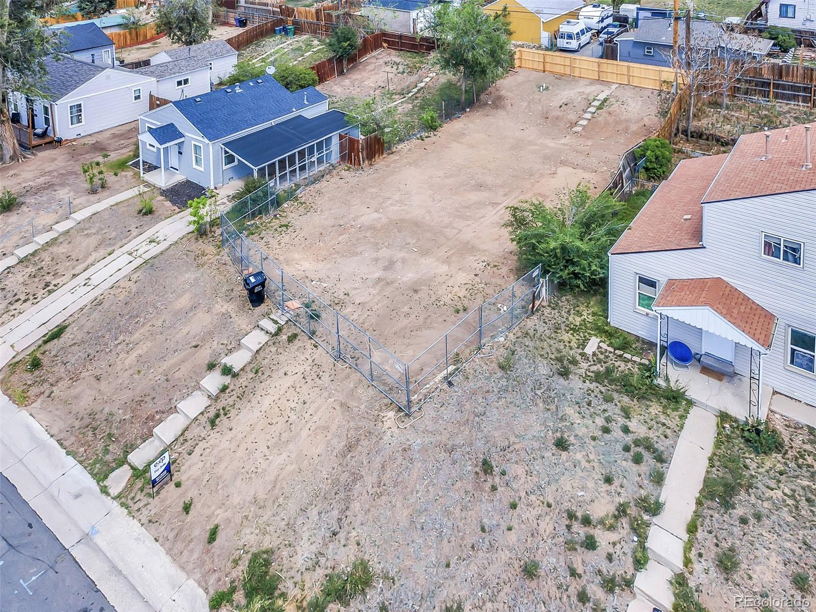 1160 Xenia St, Denver, CO 80220