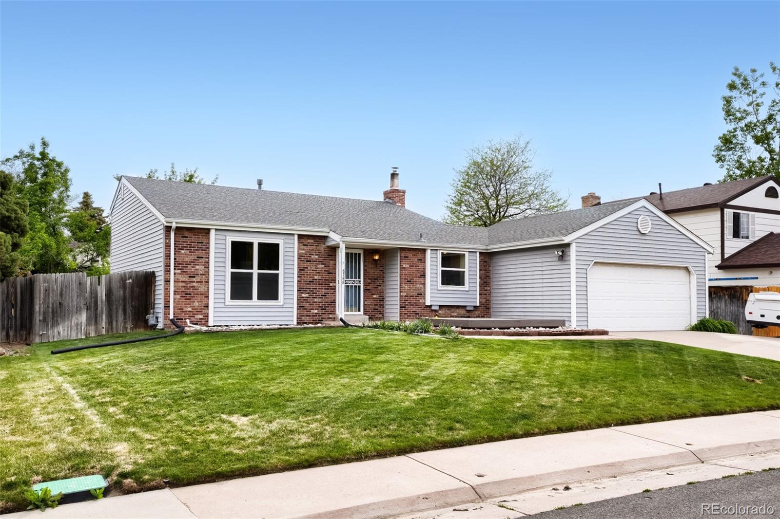 8788 W Glasgow Pl, Littleton, CO 80128