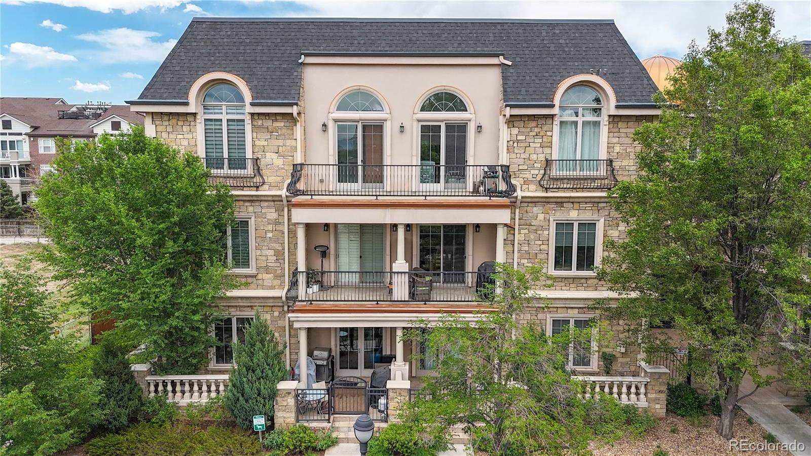 150 S Madison St #207, Denver, CO 80209