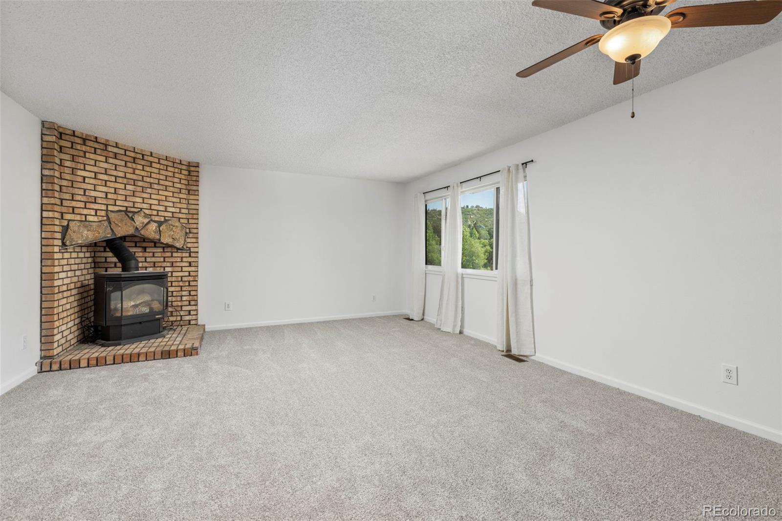 252 S Oman Rd, Castle Rock, CO 80104