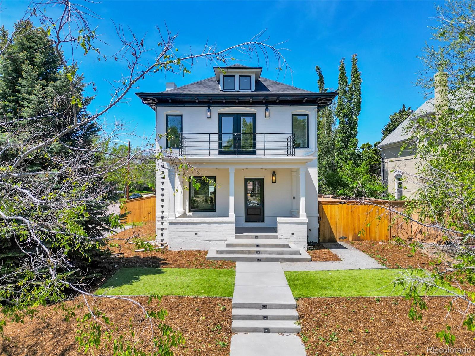 2905 N Vine St, Denver, CO 80205