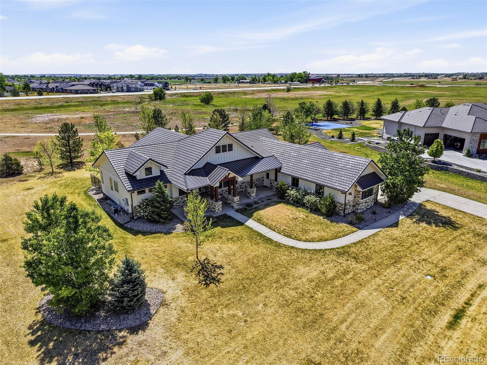 900 Berthoud Peak Dr, Berthoud, CO 80513