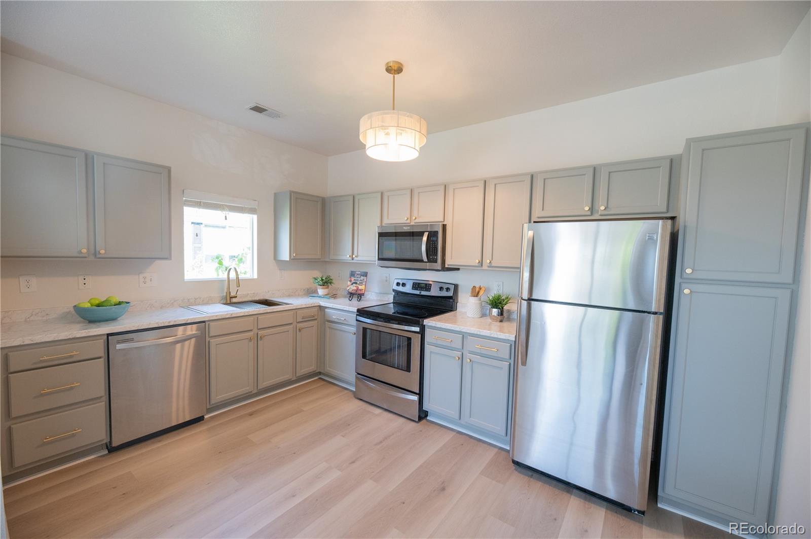 16828 E Gunnison Dr #7D, Aurora, CO 80017