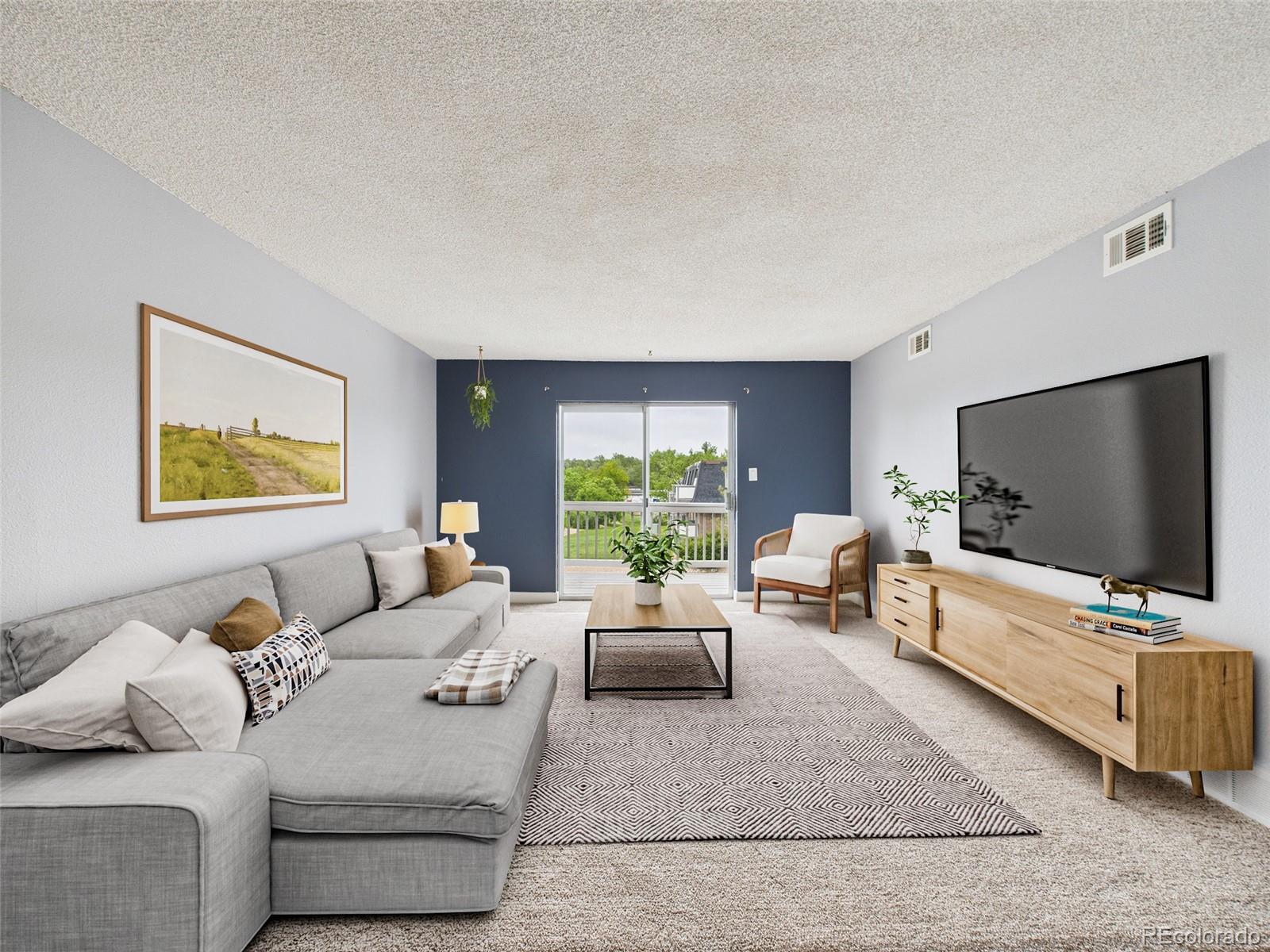 190 E Highline Cir #302, Centennial, CO 80122