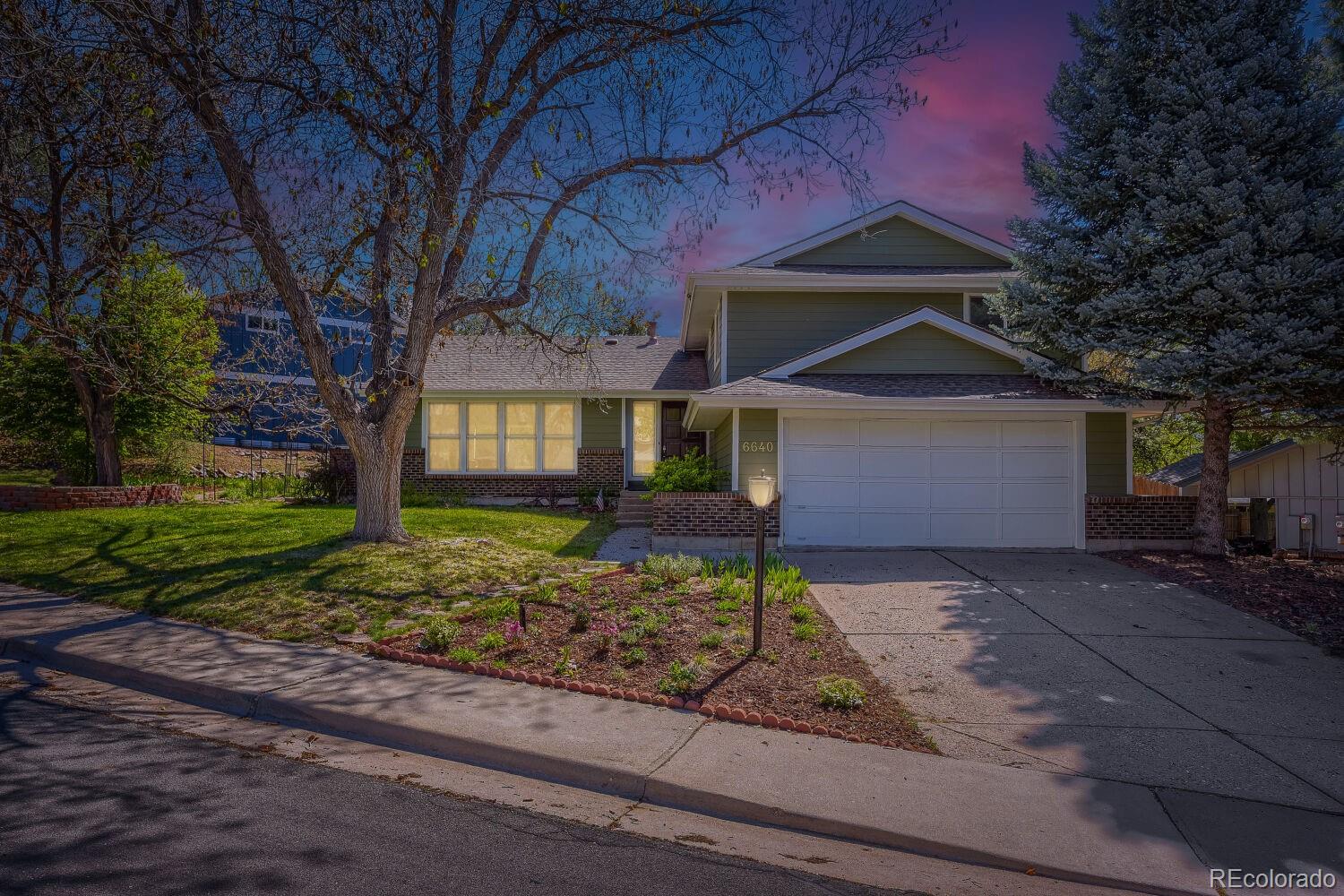 6640 S Heritage Pl W, Centennial, CO 80111