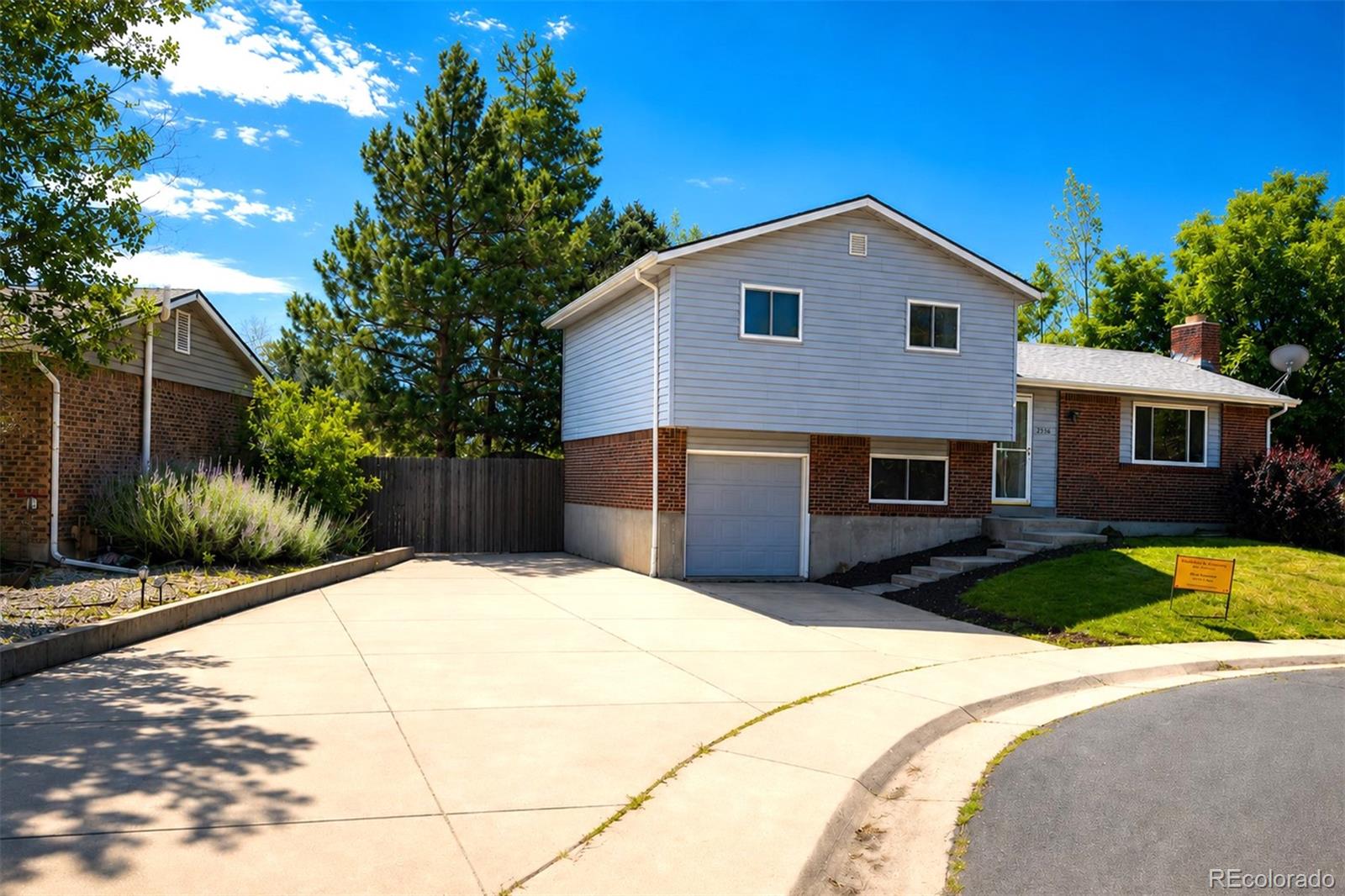 7356 Beech Ct, Arvada, CO 80005