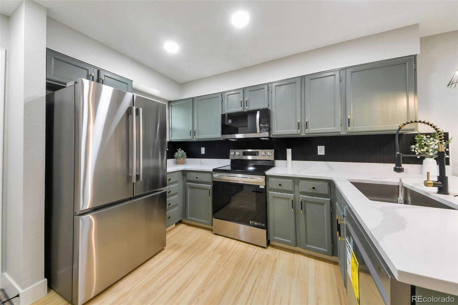 11149 W 17th Ave #104, Lakewood, CO 80215