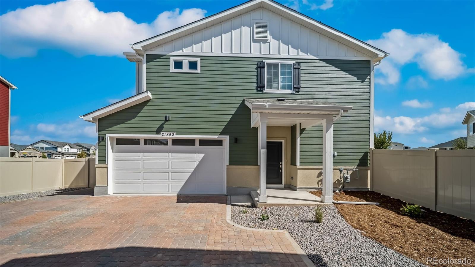 21852 E 46th Pl, Aurora, CO 80019