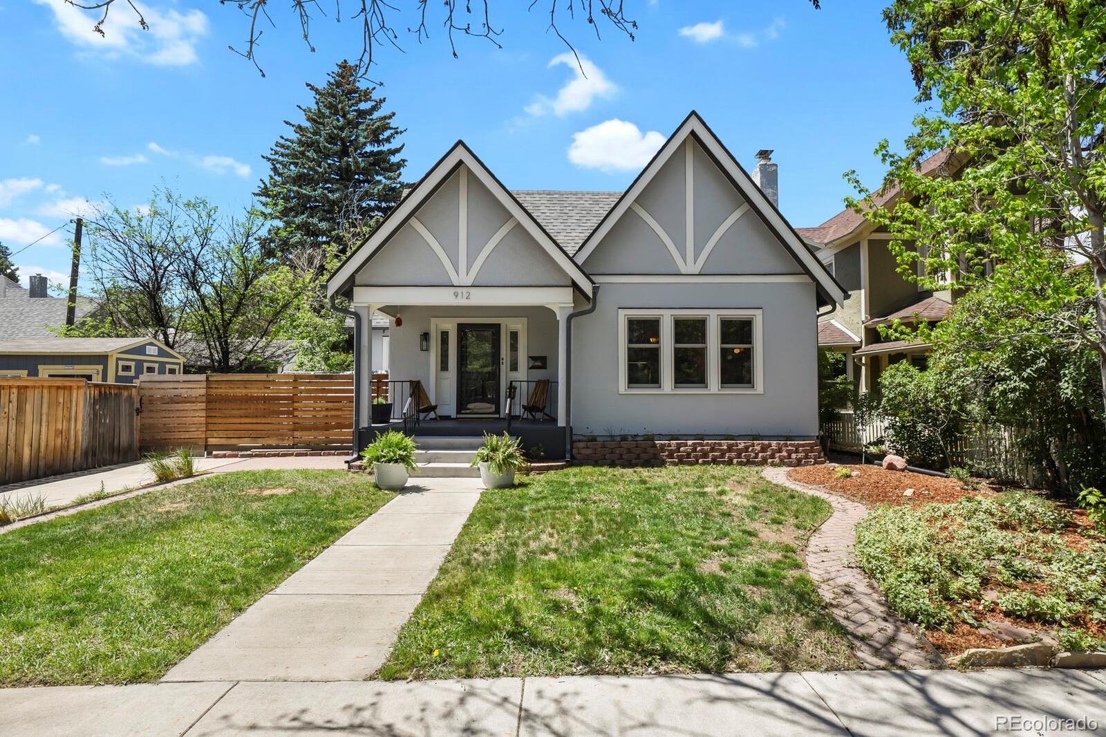 912 N Corona St, Colorado Springs, CO 80903