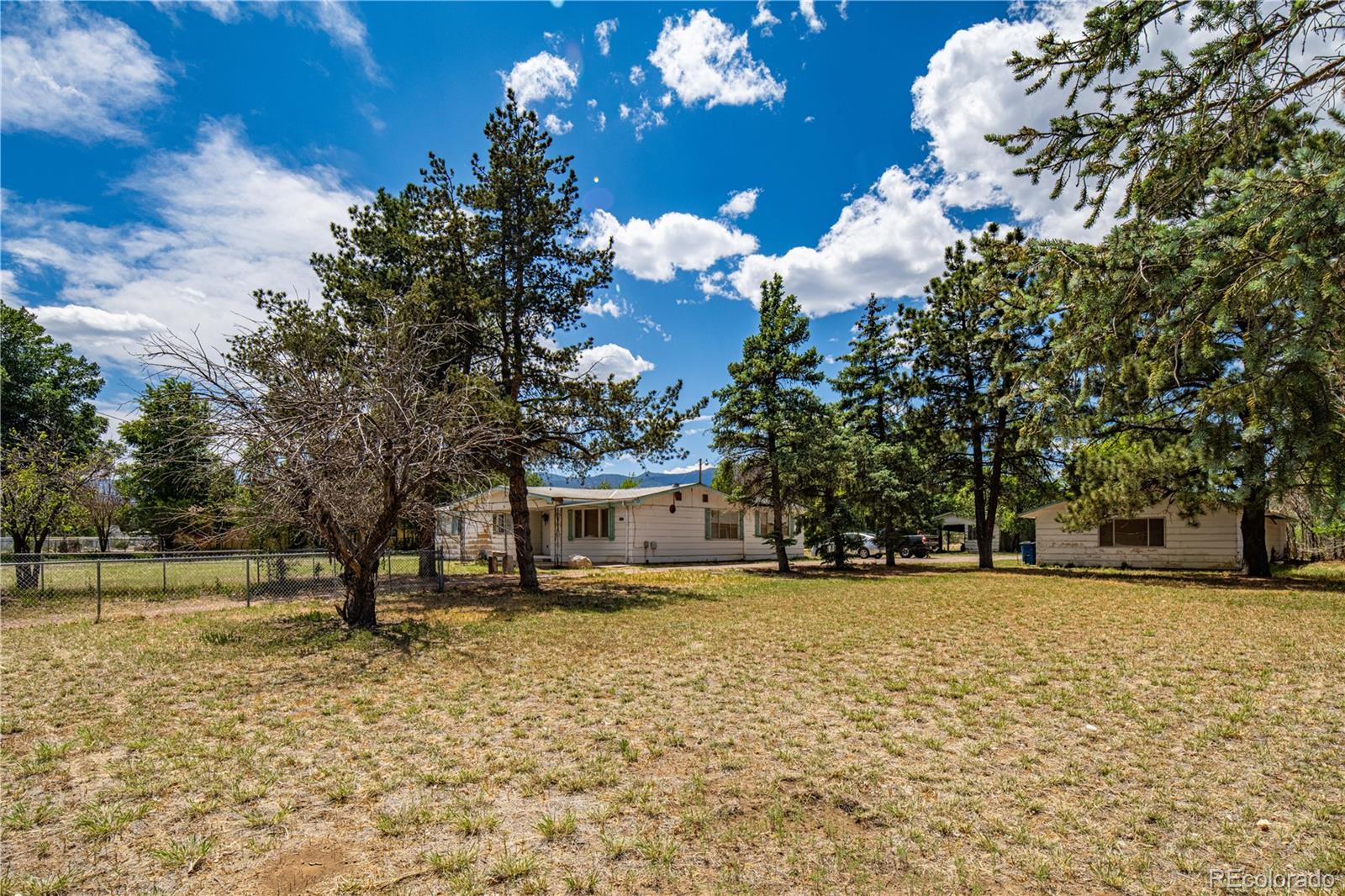 1535 Chestnut St, Canon City, CO 81212