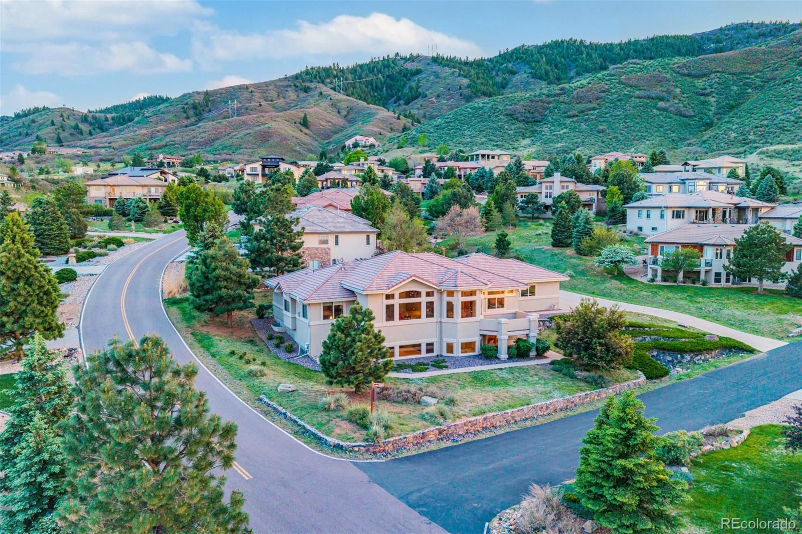 11164 W Yucca, Littleton, CO 80125