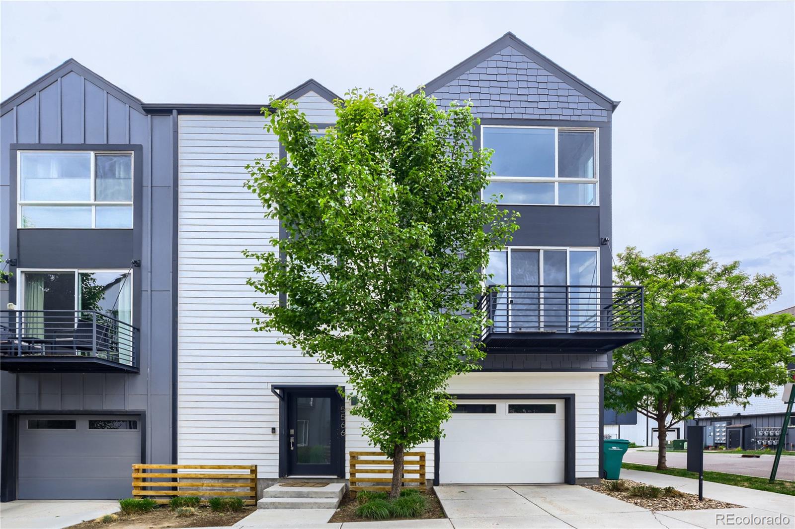 5566 W 11th Pl, Lakewood, CO 80214