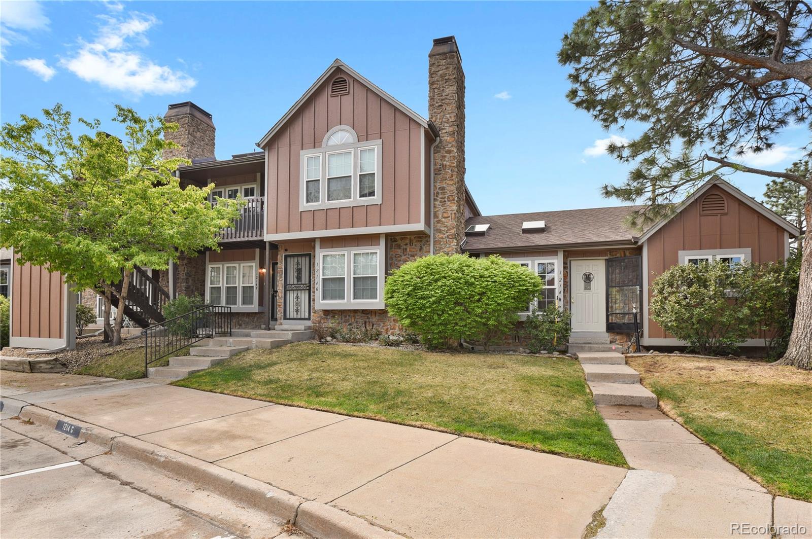 1214 S Flower Cir #E, Lakewood, CO 80232