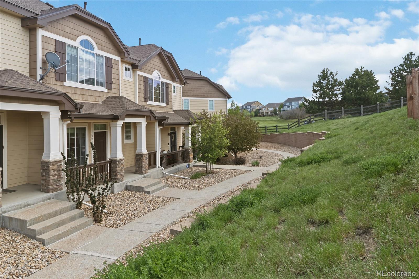 1328 Royal Troon Dr, Castle Rock, CO 80104
