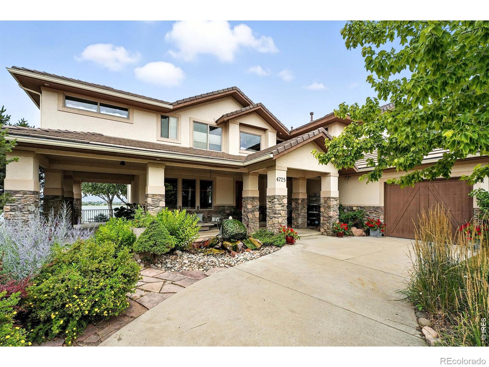 4725 Valley Oak Dr, Loveland, CO 80538