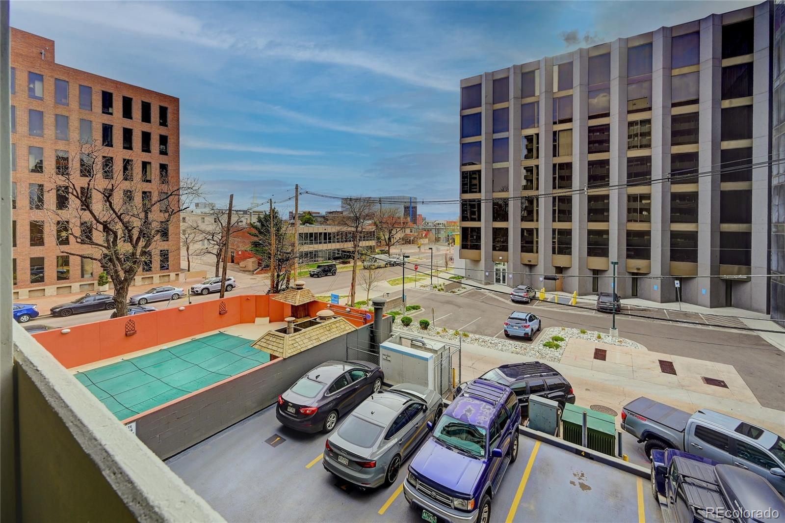 909 N Logan St #3C, Denver, CO 80203
