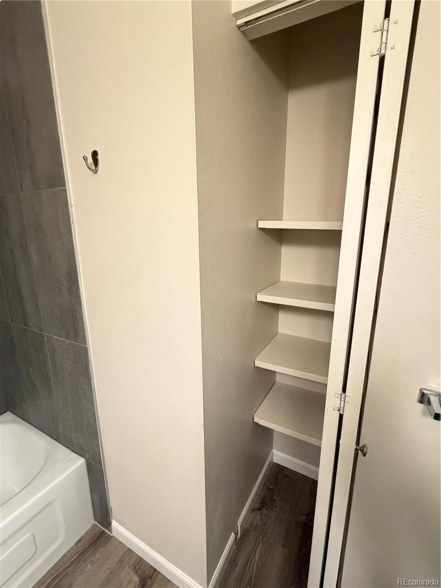 1766 S Pitkin Cir #B, Aurora, CO 80017