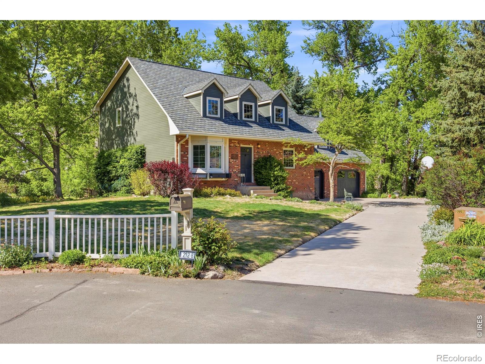 2128 Stonecrest Dr, Fort Collins, CO 80521