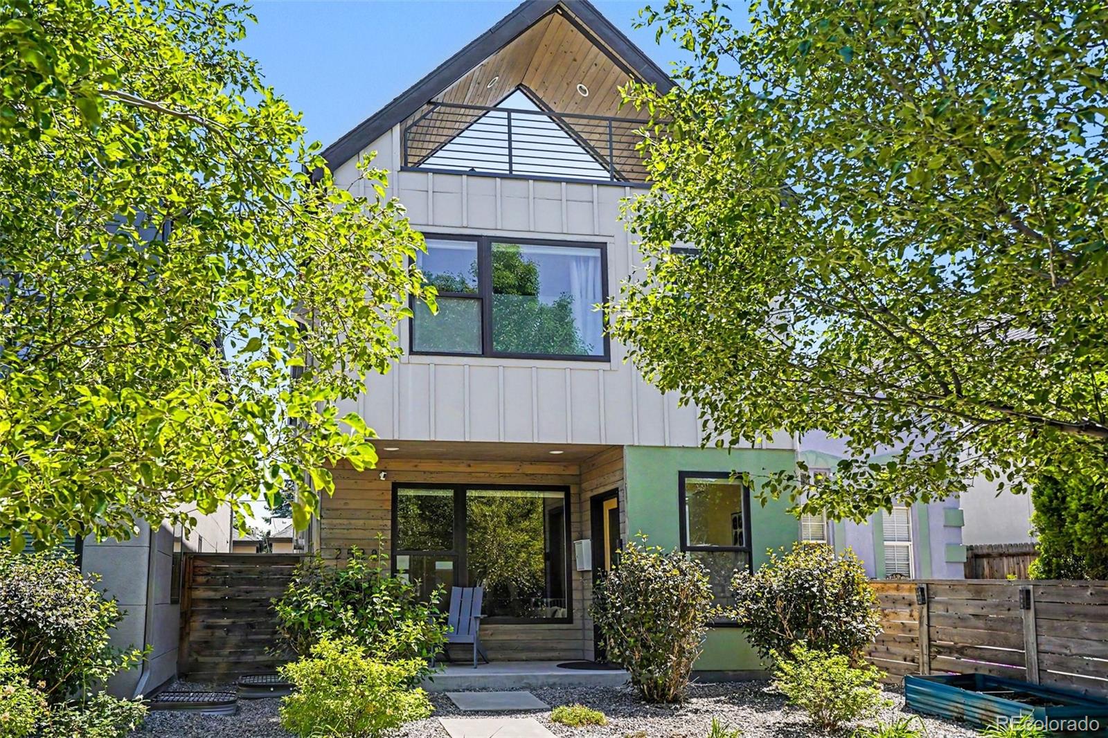 2538 N Clarkson St, Denver, CO 80205