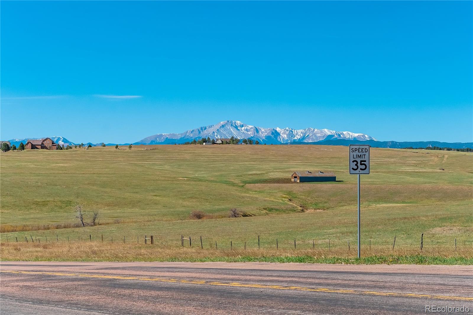 1318 Montcombe Dr, Monument, CO 80132