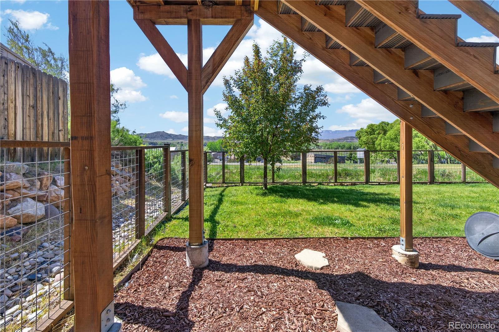 233 Roan Ct, Silt, CO 81652