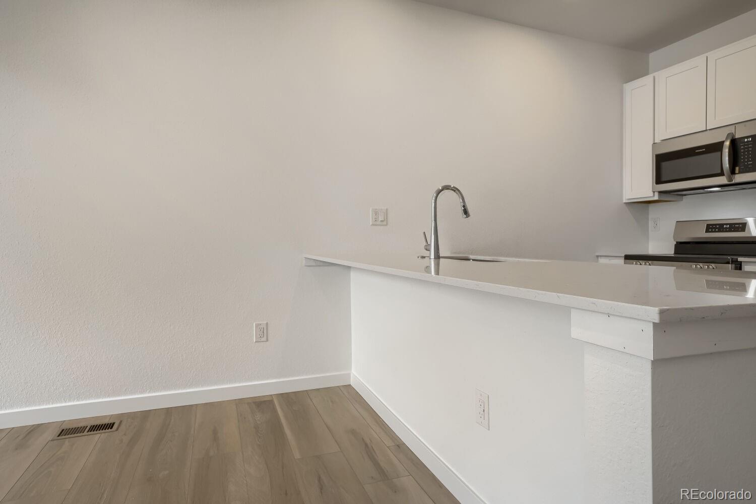 7653 S Cherokee Cir E, Centennial, CO 80016