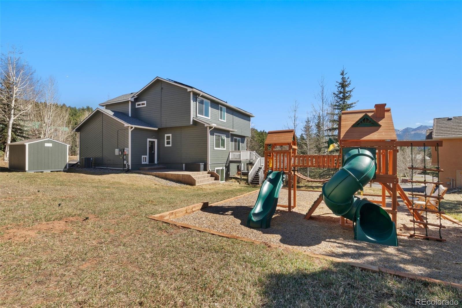 120 Red Clover Ct, Woodland Park, CO 80863