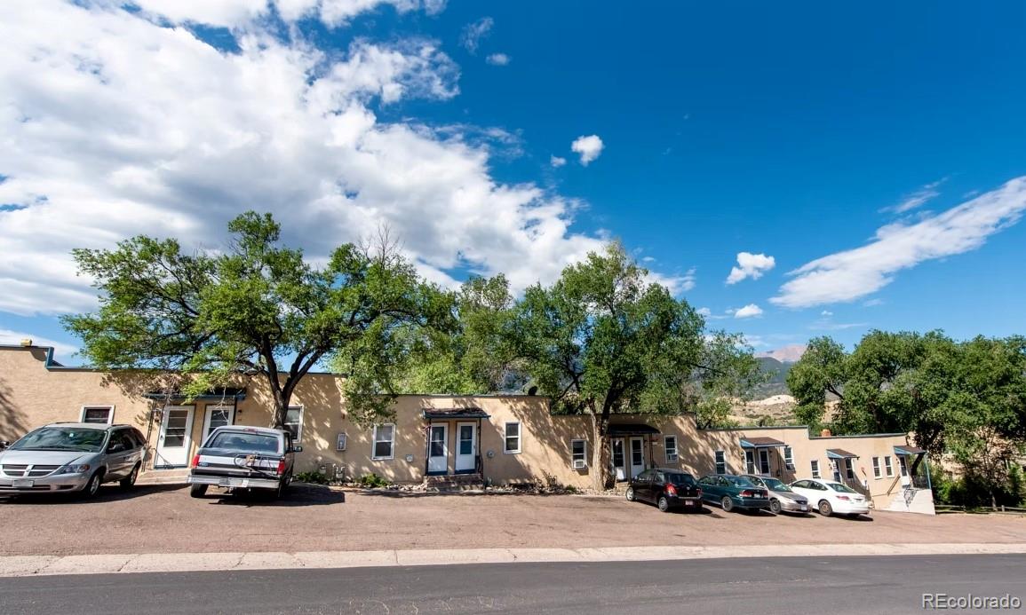 2631 W Pikes Peak Ave, Colorado Springs, CO 80904